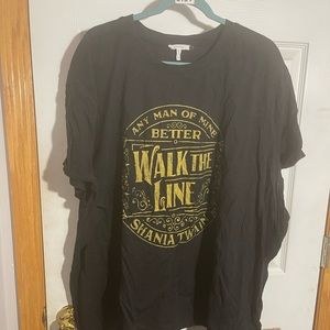 Maurices Shania Twain tee “ any man of my better walk the line” size 4X